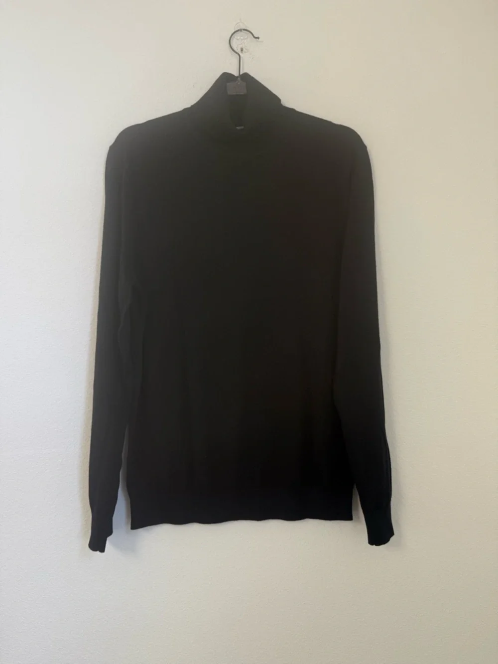 Reiss Black Roll Neck Turtleneck 100% Merino Wool Sweater Size L - Picture 2 of 6